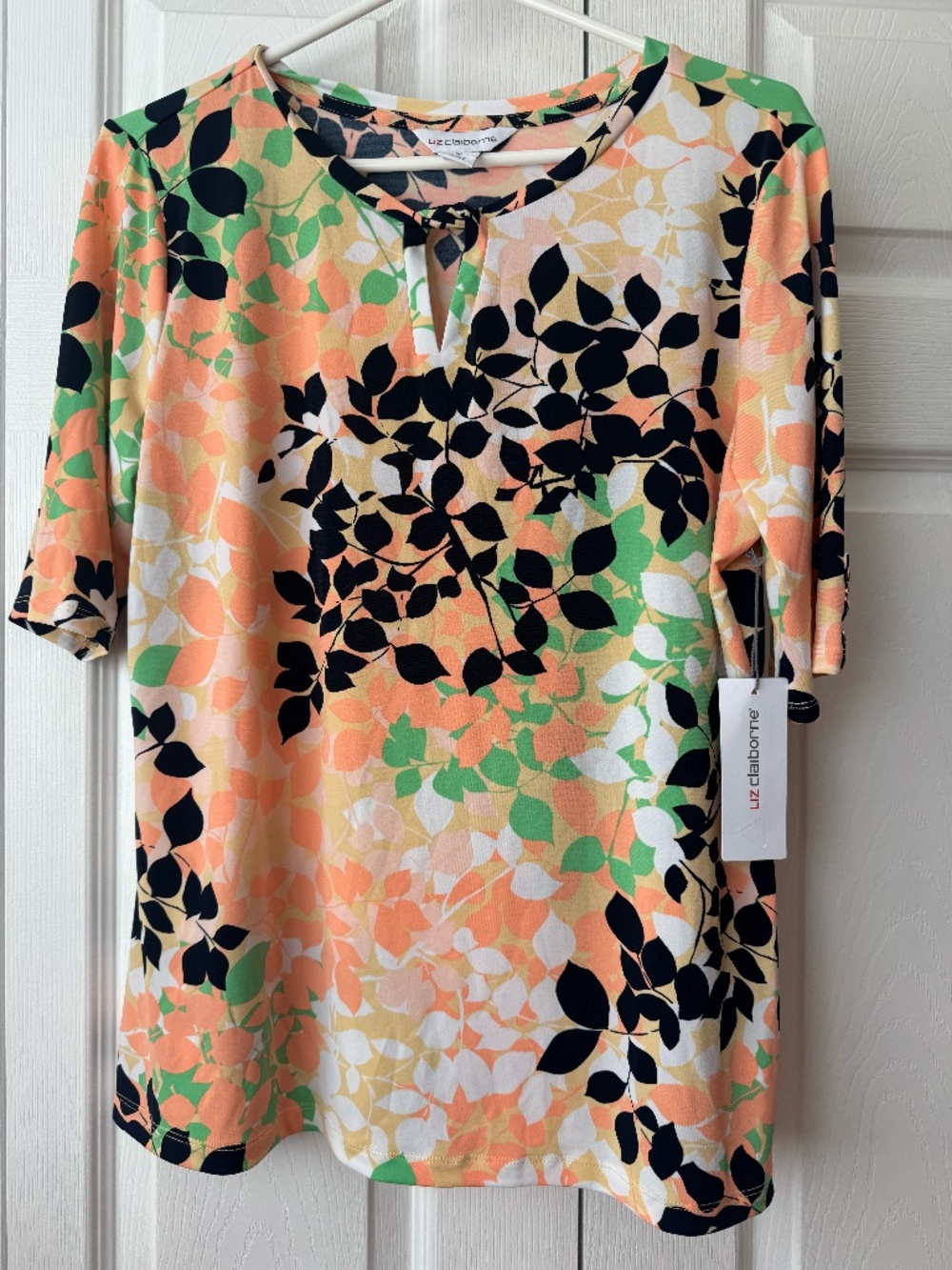 NWT Liz Claiborne Tropical Leaf Print Keyhole Top | Medium "Papaya Leaf"